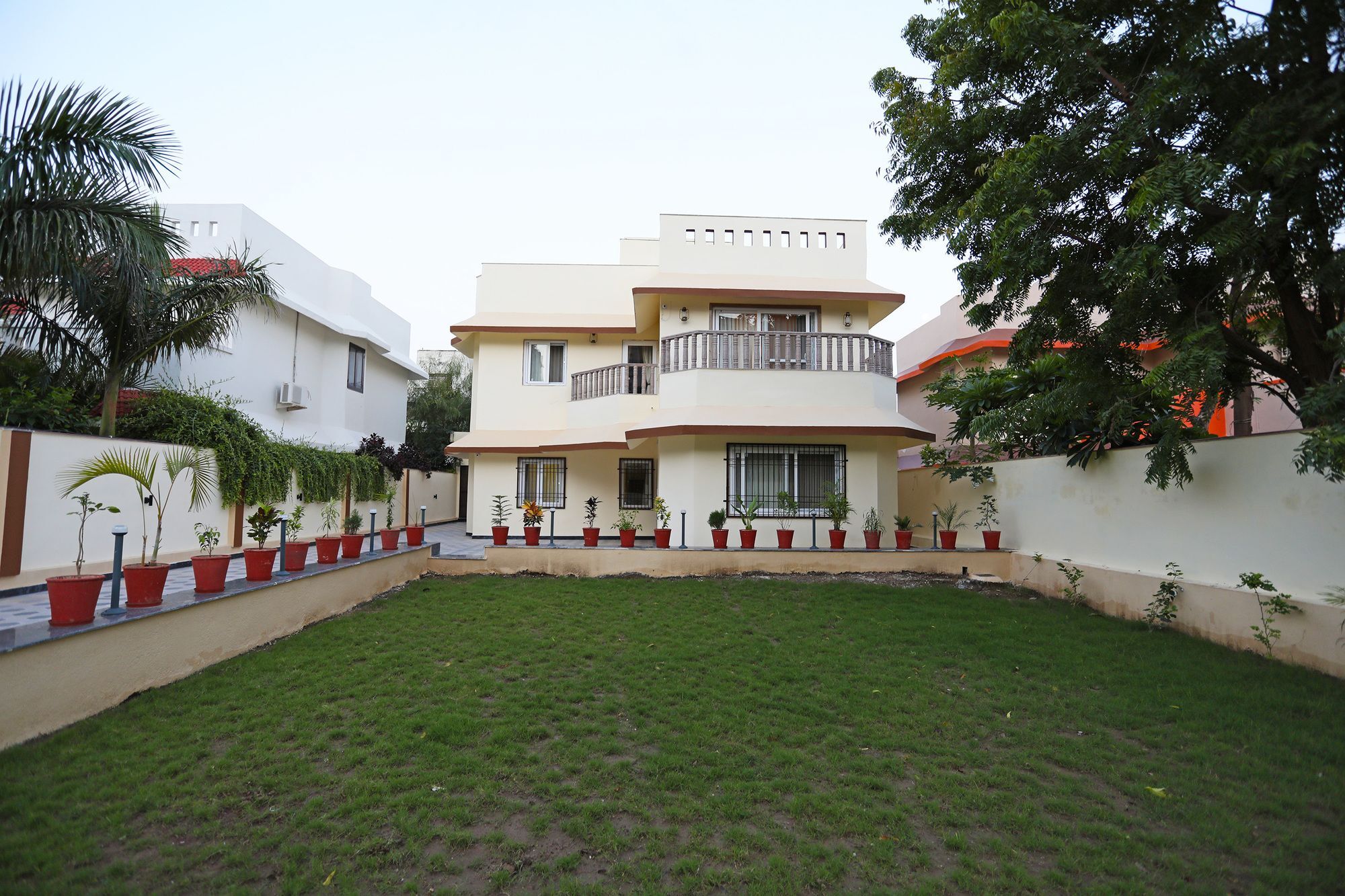אודייפור Oyo 9428 Hill View Room Goverdhan Vilas מראה חיצוני תמונה
